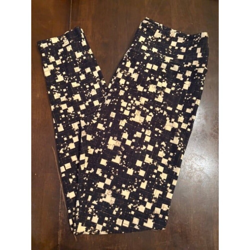 LuLaRoe leggings size OS, black and ivory stretchy high waisted yoga band waist
